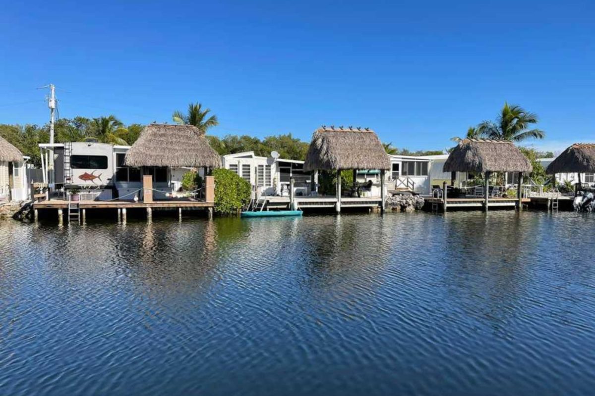 Miami campground with bungalows on water 